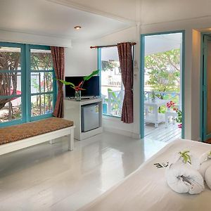 Deluxe Garden Villa